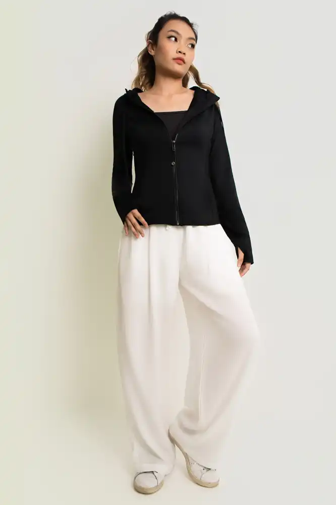 Anggun Active - Sporty Ribbed Zip Hoodie Top